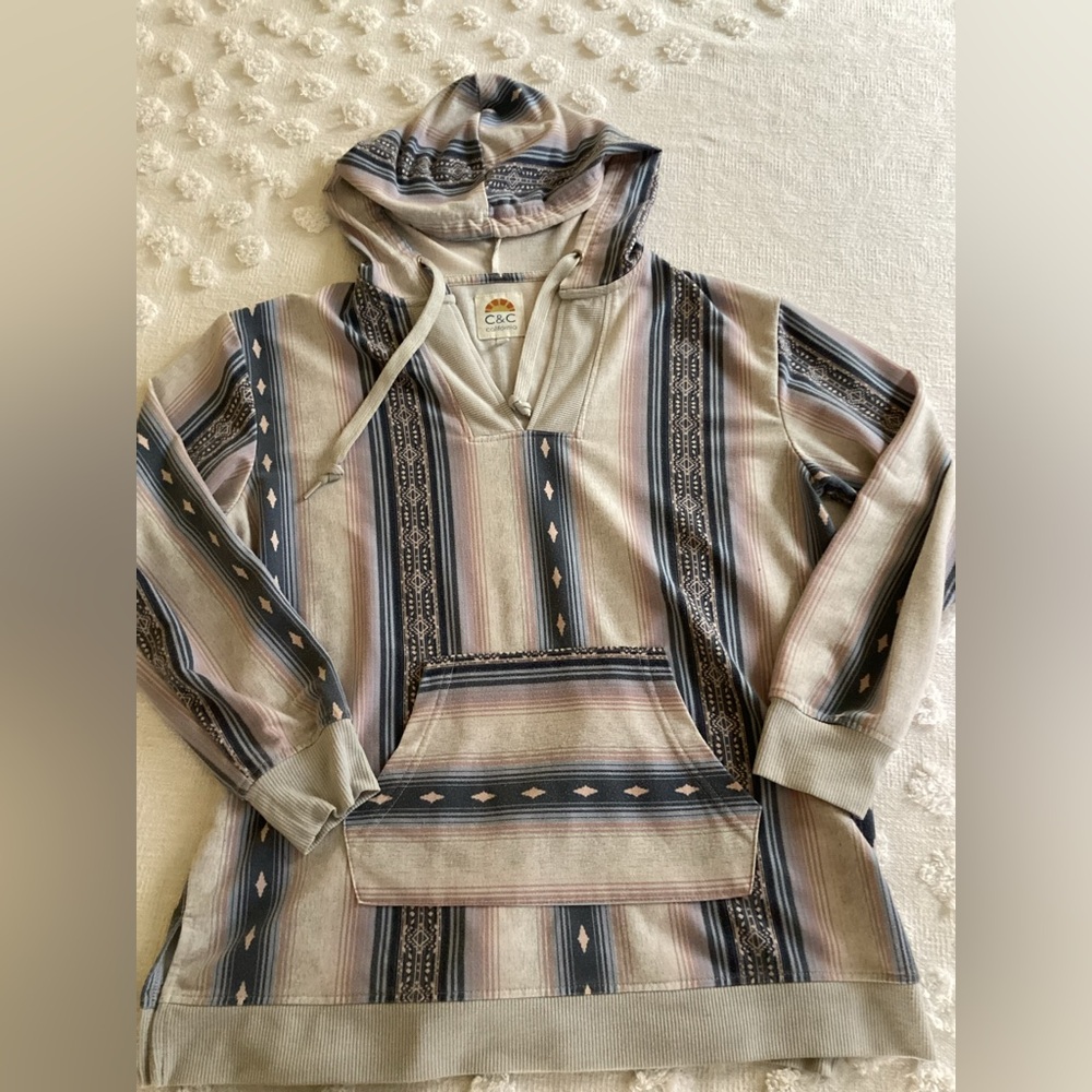 C&C CALIFORNIA HOODIE PULLOVER  FRONT POCKET DRAWSTRING BOHO SIZE L
Z1